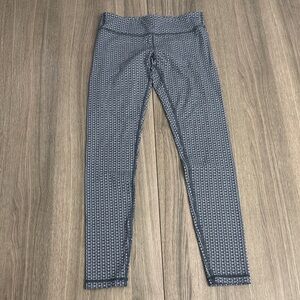 Ivivva Girls Leggings – Size 12 –By lululemon Excellent Condition